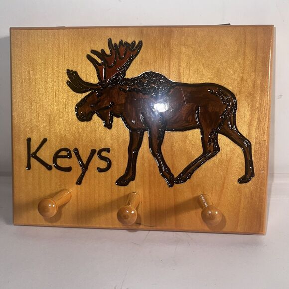 Wooden Key Holder Moose Design - Picture 3 of 10